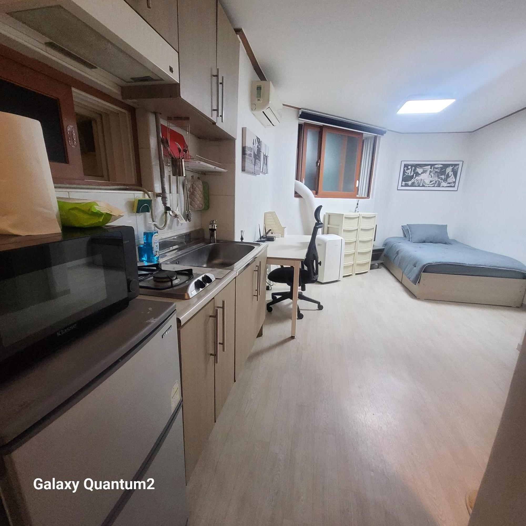 Newly Renovated Cozy Studio#9 Apartment *